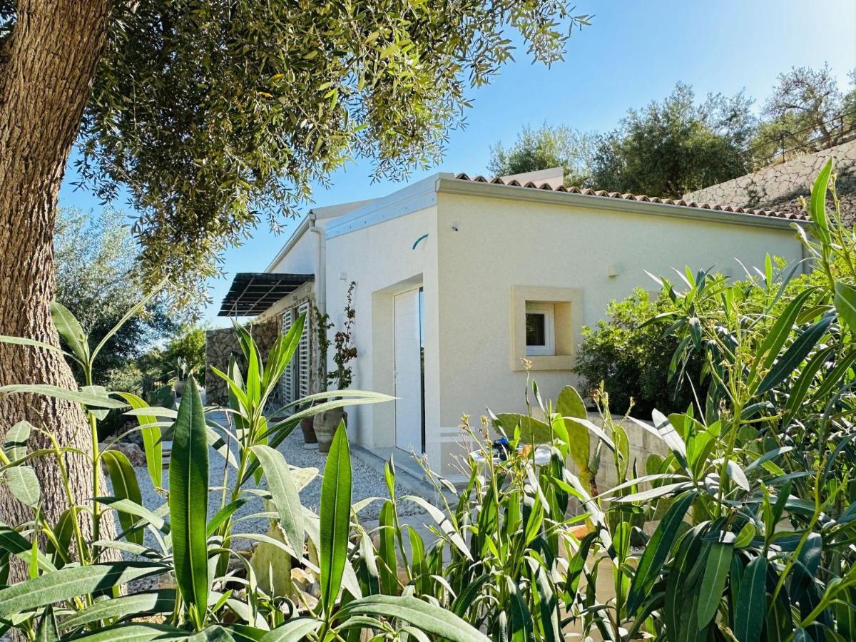 Azalo Country House Noto Eksteriør billede